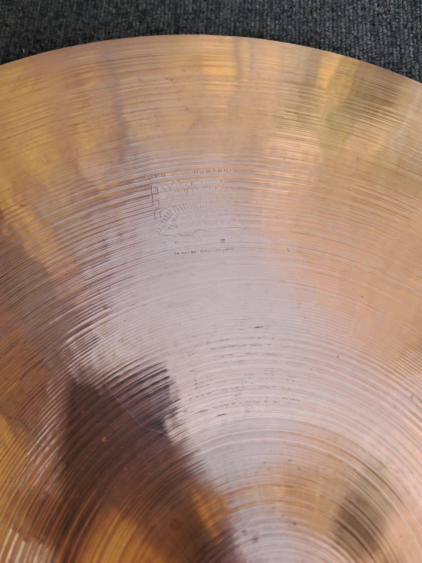 Medium Ride/Crash Paiste 2002 20" (Black Logo)