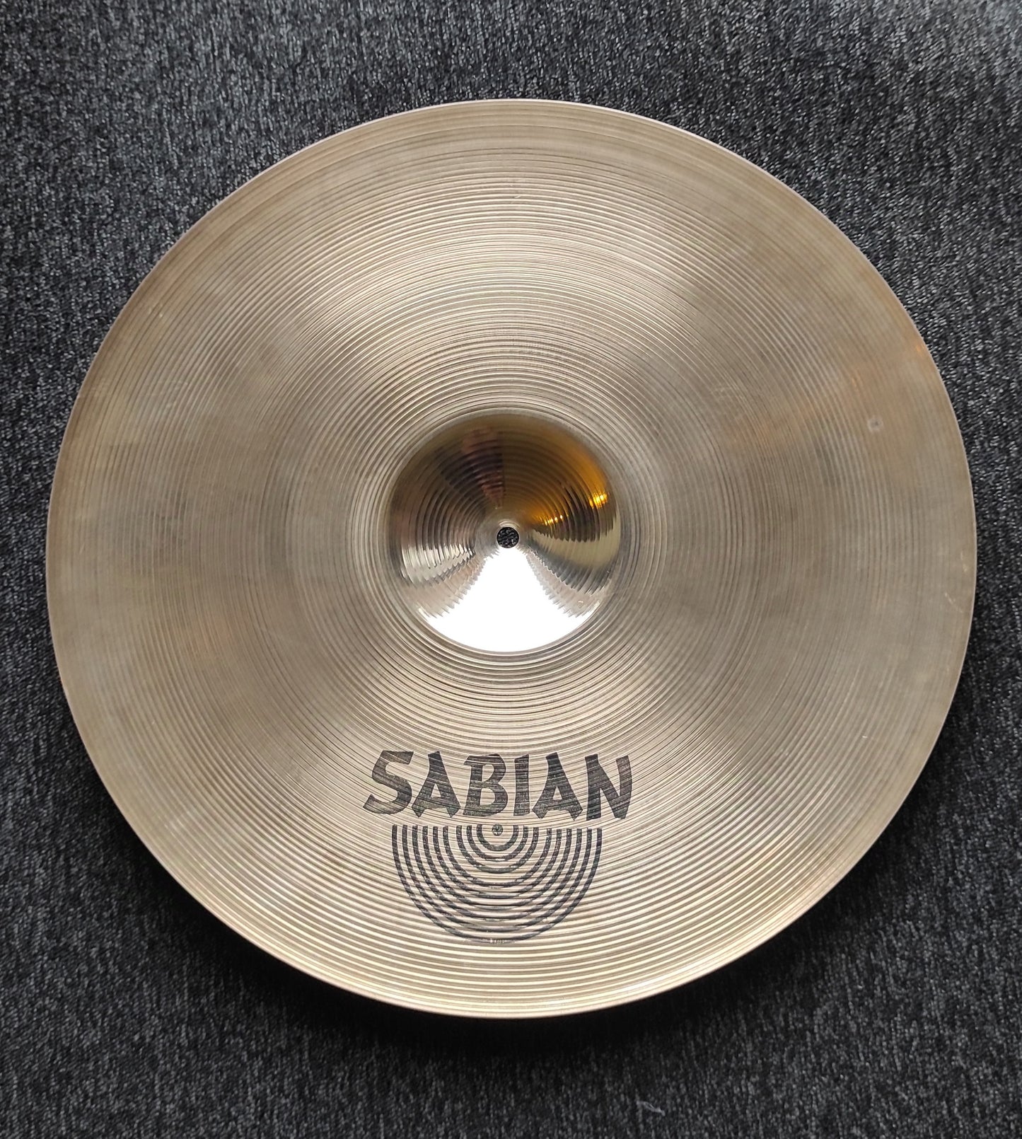 Medium Heavy Ride Sabian AA 20"