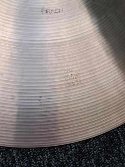 Crash Ufip Original 18"