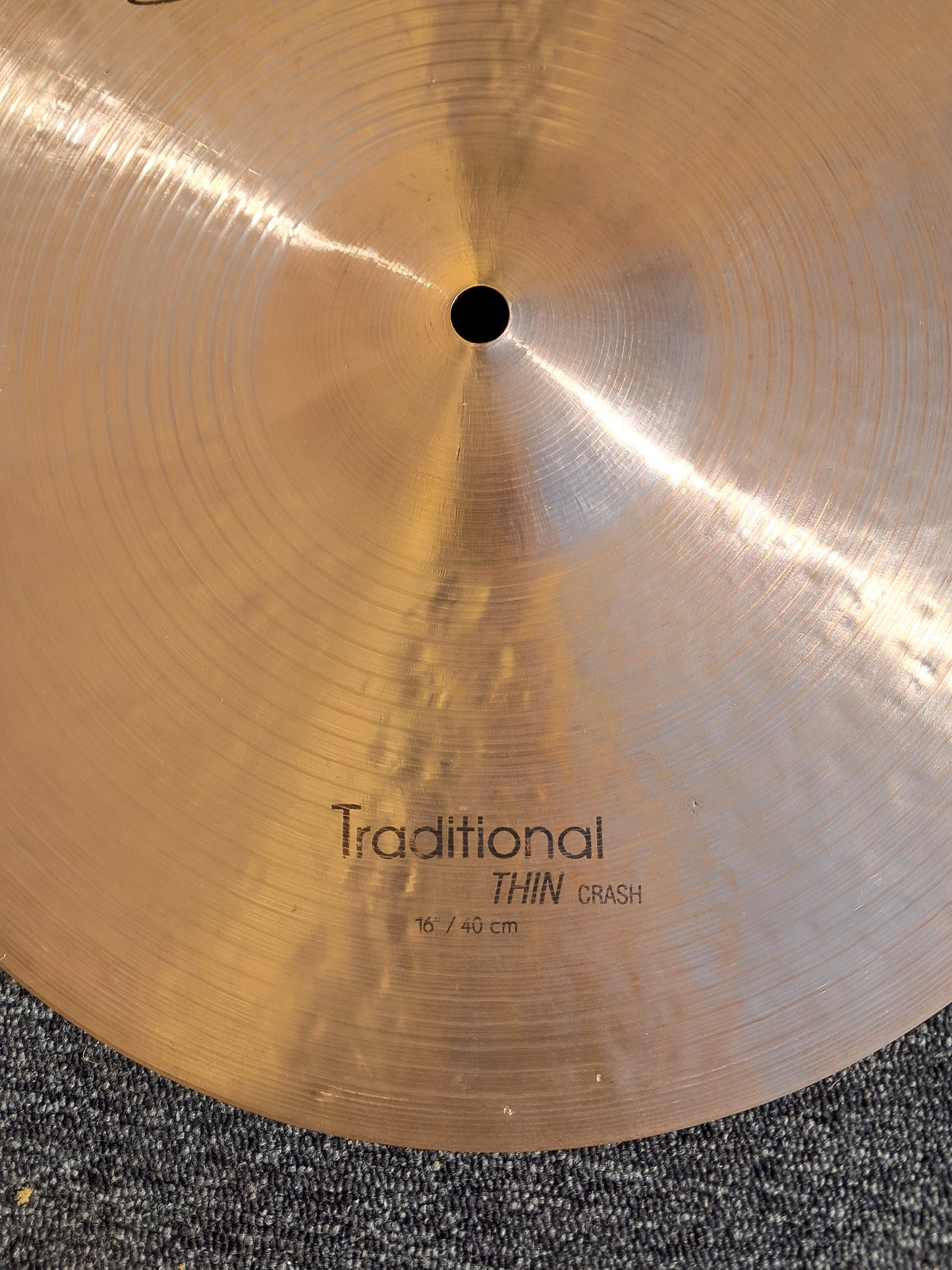 Traditional Thin Crash Istanbul Agop 16"