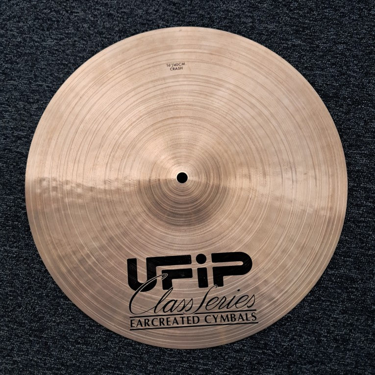 Crash Ufip Class 16"