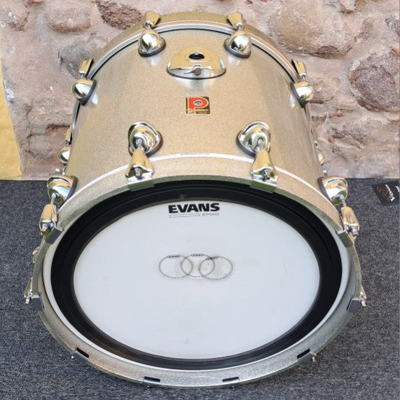Cassa Premier Genista 20x18"